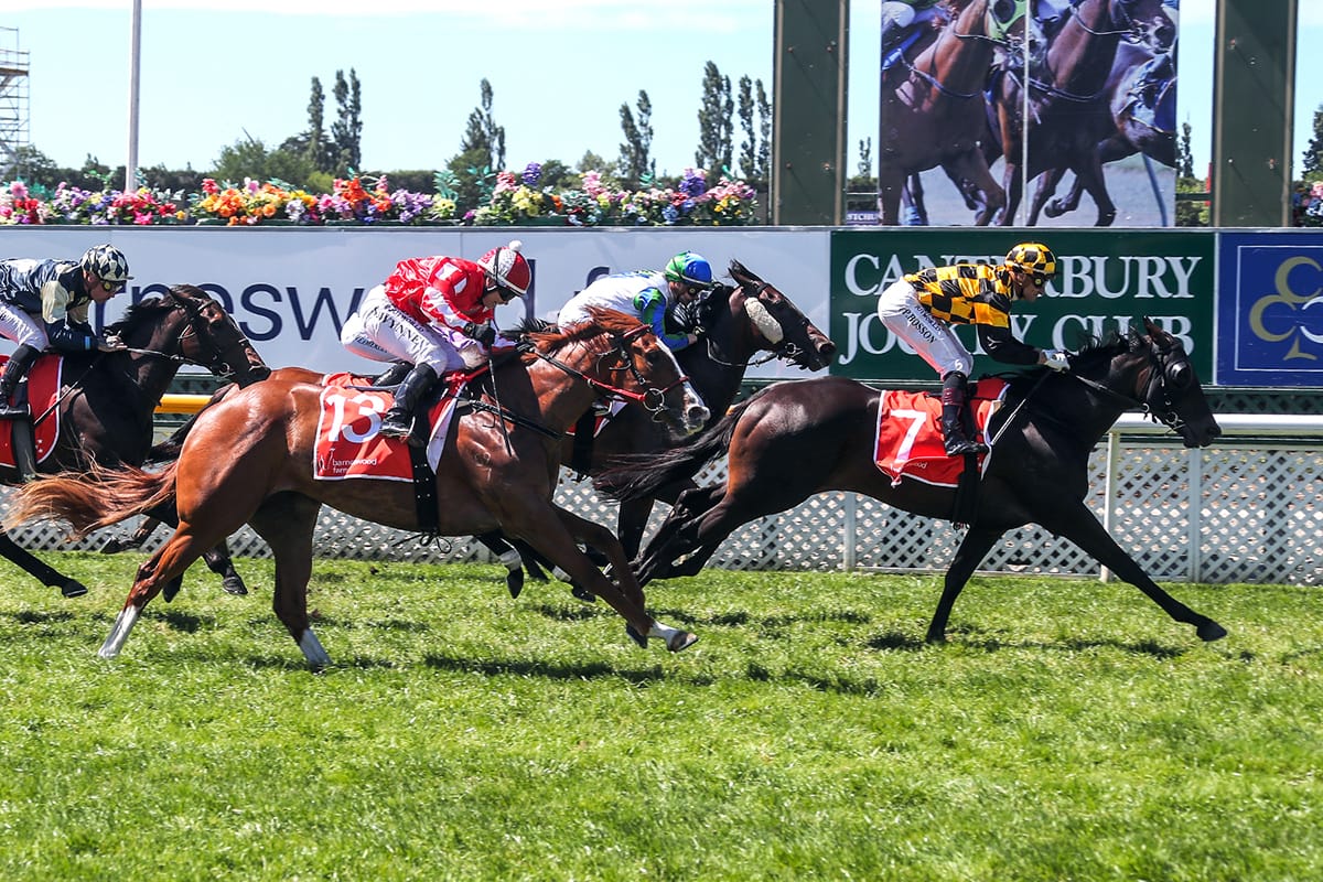 Bosson and Richards combine for 1000 Guineas triumph