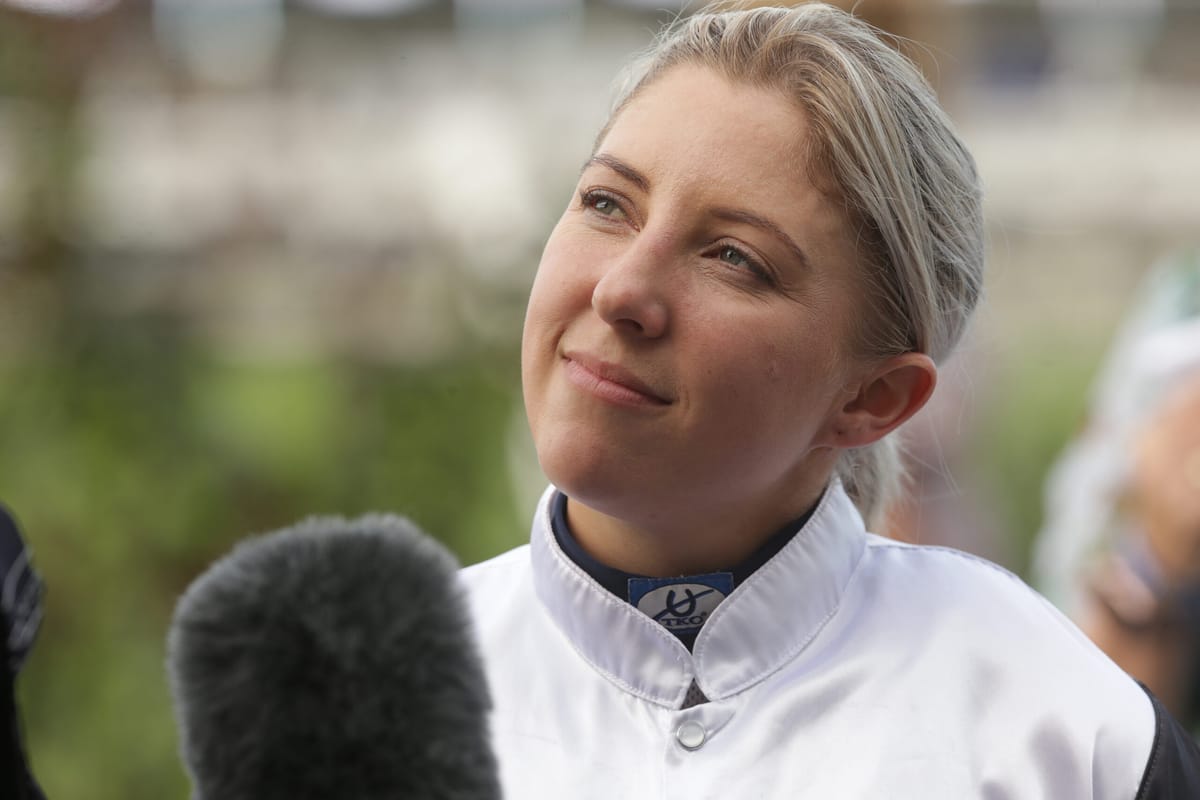 AUDIO: Samantha Collett