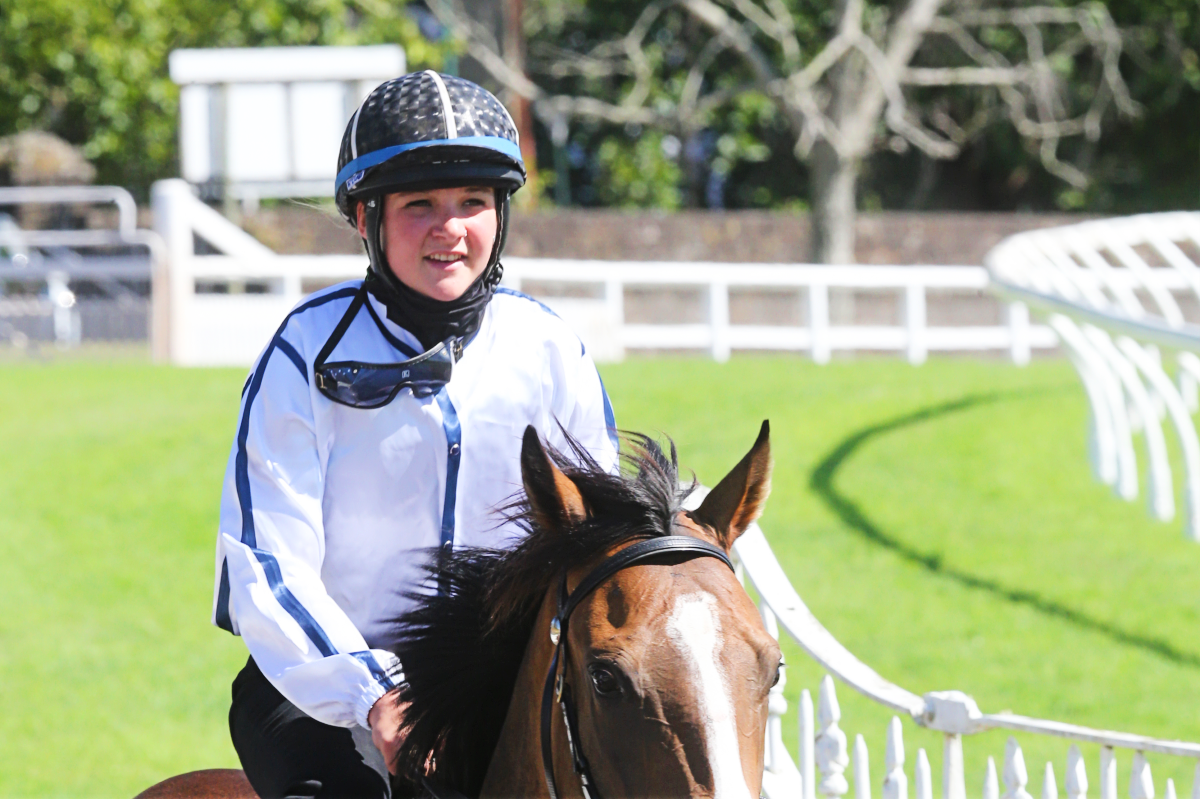 Hannan to kick-off riding career