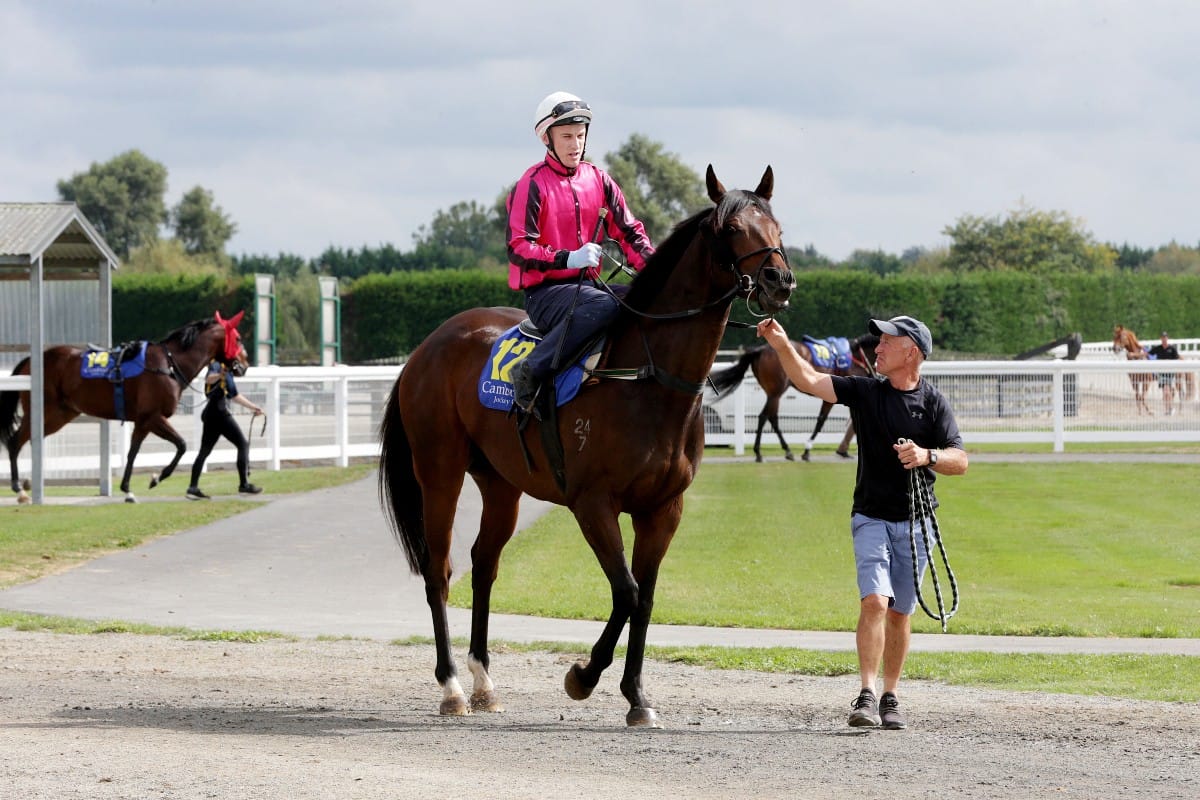 Seajetz marks first runner back for Richards