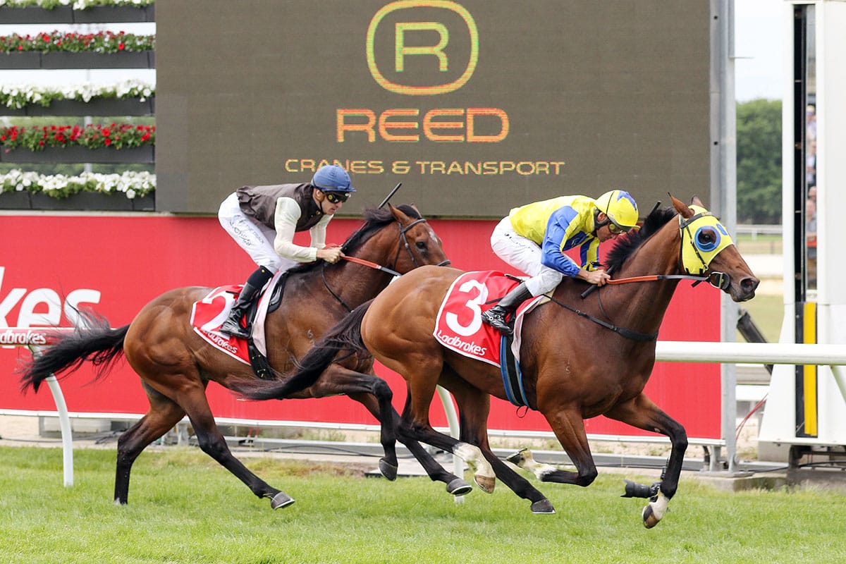 Stakes options loom for Kissinger