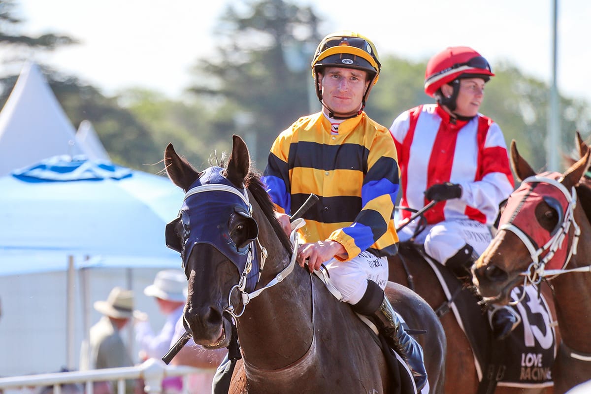 Stackhouse keen to end trip on a high