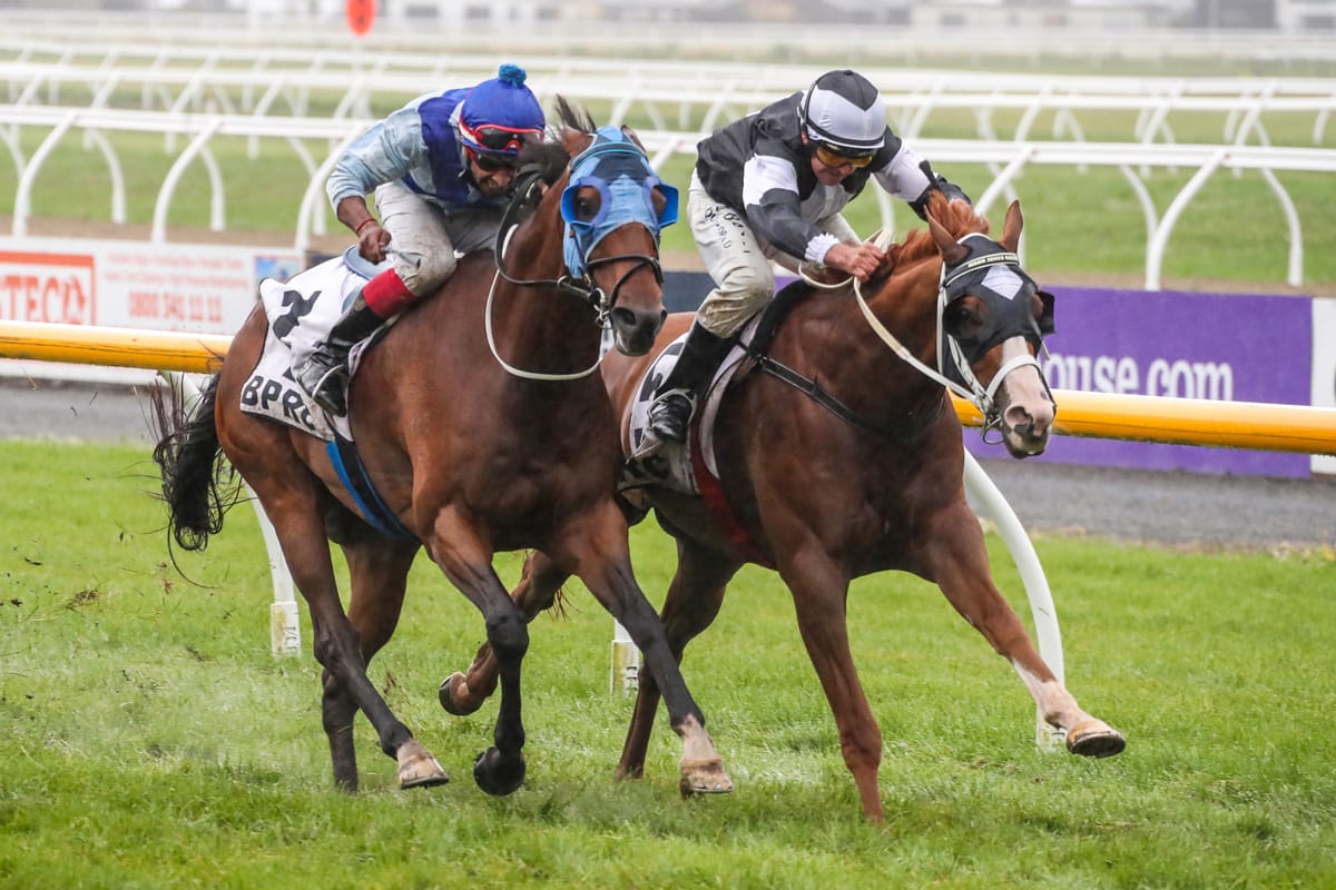 Five for Fawcett at Riccarton