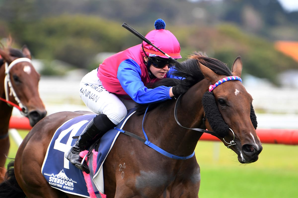 Chantilly Lace heads Bambry’s Awapuni attack
