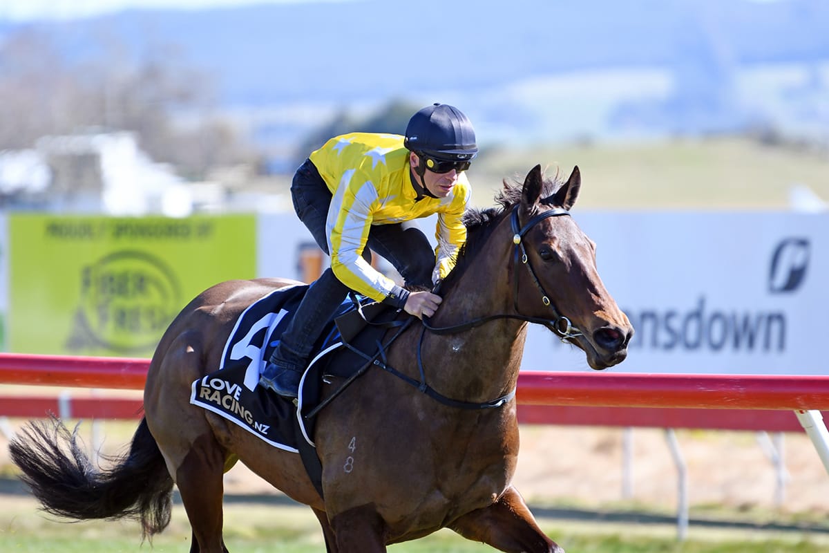 Bonny Lass posts trial win