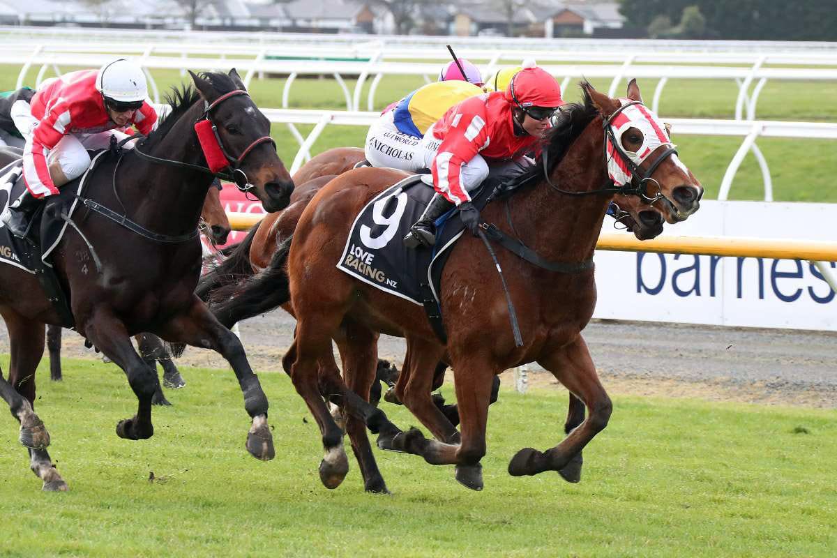 Pitmans kick-off home carnival in style