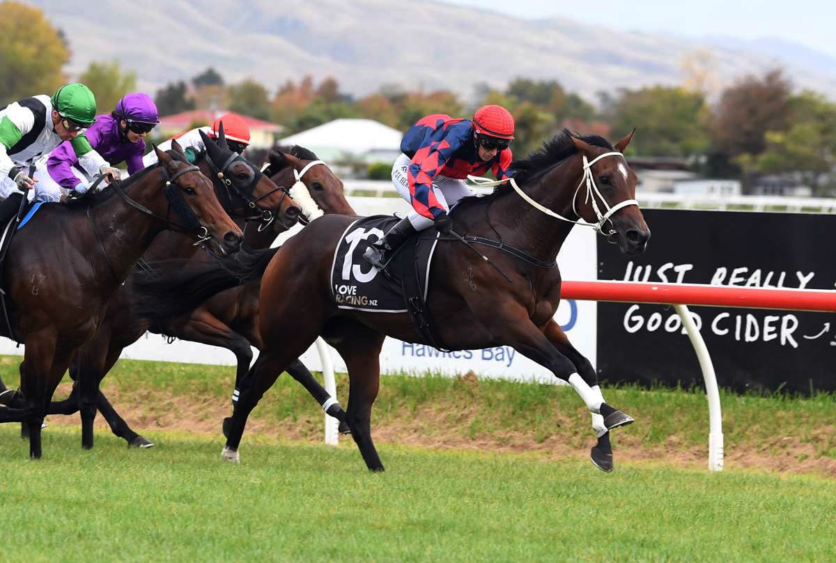 Pure Incanto on black-type quest