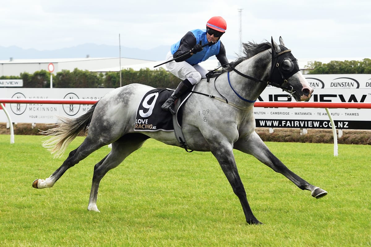 Lingjun Xiongfeng goes back-to-back