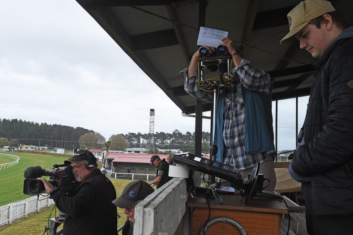 Final Wellington Cup call beckons for iconic commentator