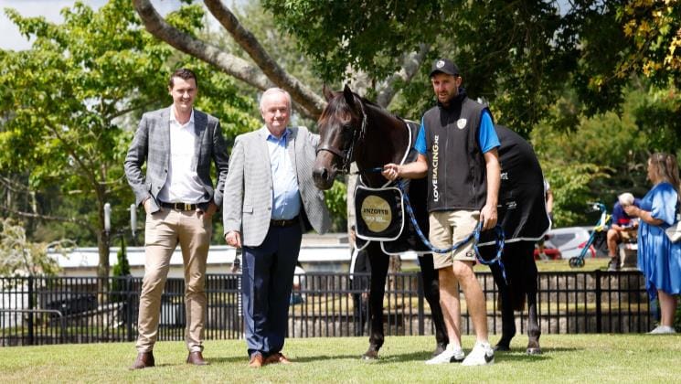 Champion mare's legacy still going strong