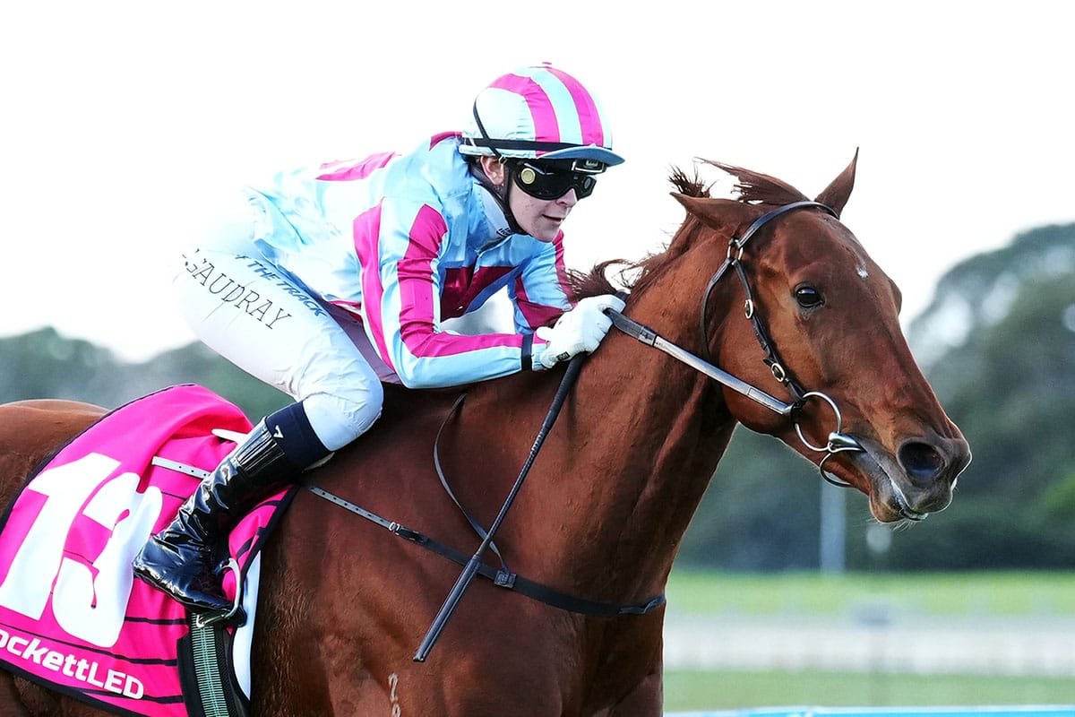 Fifth win for Mrs Chrissie