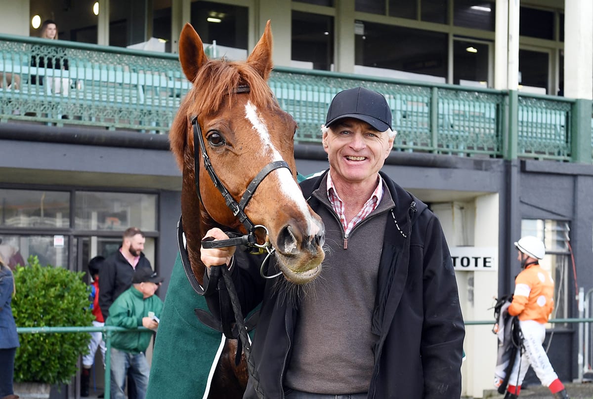 Te Kahu conquers West Coast in Hawke’s Bay Steeplechase thriller