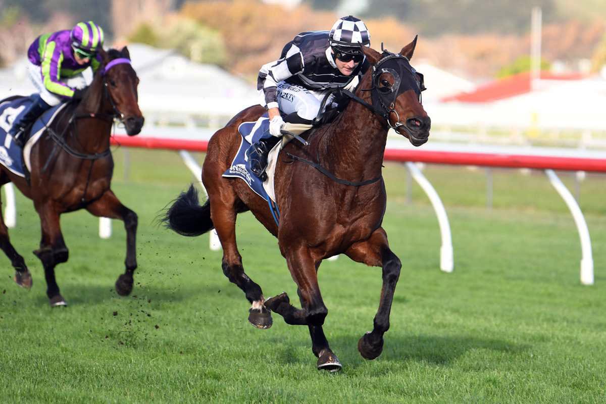 Sharrock runner up for history making win