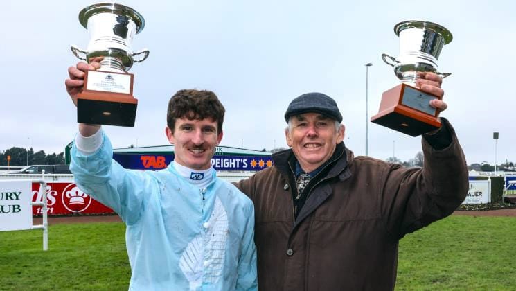 Oulaghan a master of the Grand National