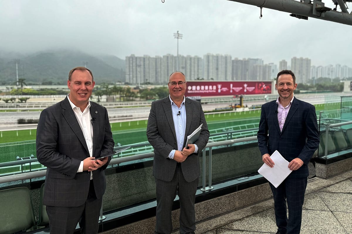 Wood Celebrates Early Christmas