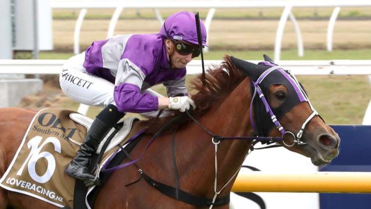 In-form Ears Back on stakes path