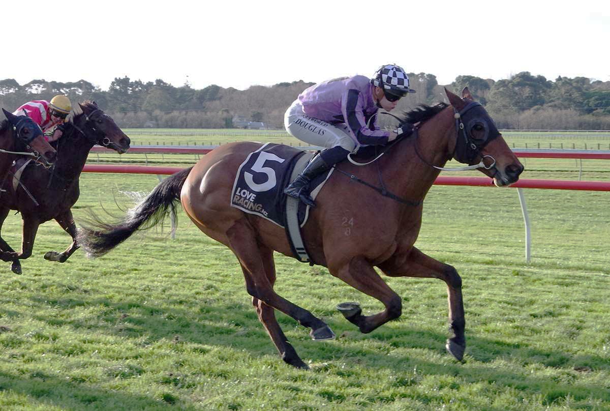 Mathews out to break season duck