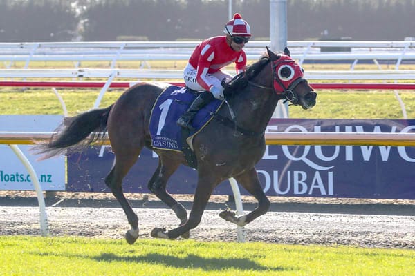 Smart colt to further his Guineas credentials