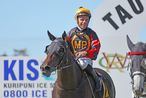 Shoebill’s stamina to be put to the test