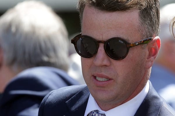 Richards to make Hong Kong debut