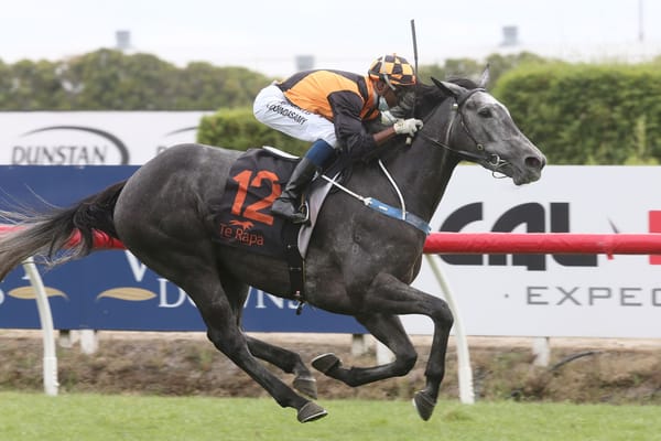 Bax joins forces again with Waller