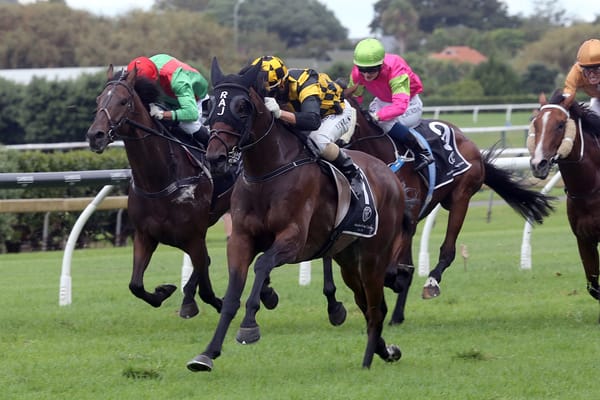 Pinarello overcomes hiccups to stake Derby claim