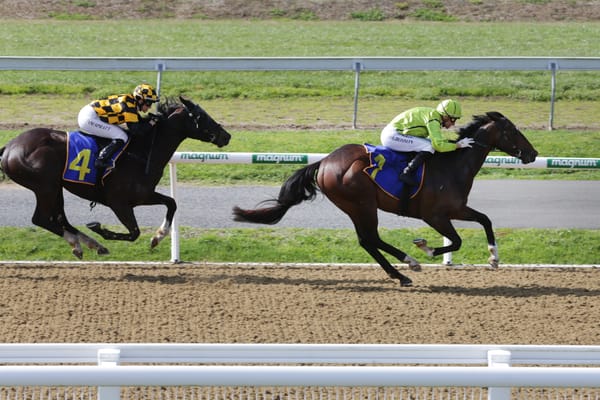 Better weather a relief for Ritchie