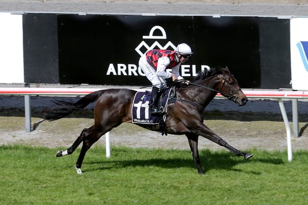 Thorndon Mile target for La Crique