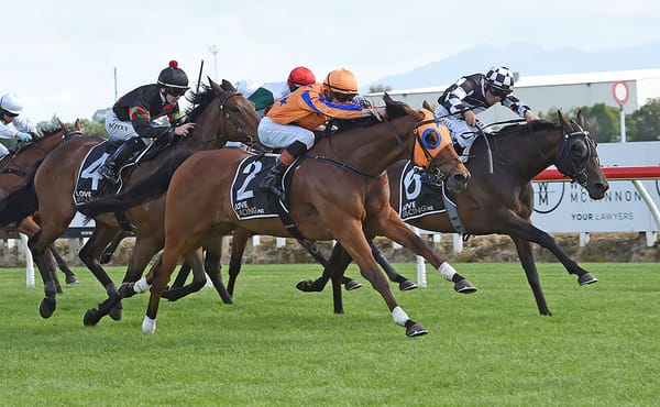 Prise De Fer hunts breakthrough Group One win