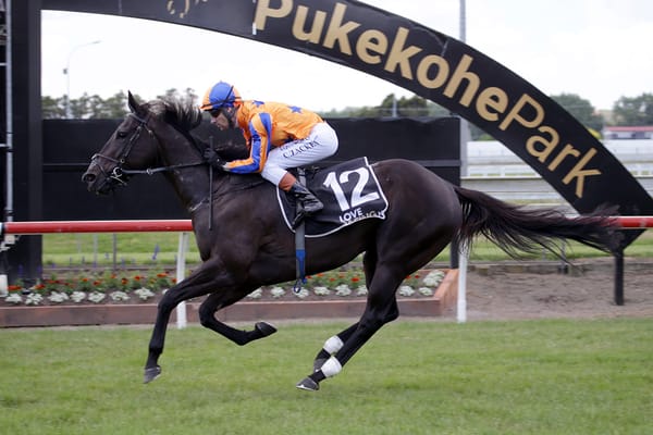 Synchronize returns in style at Pukekohe