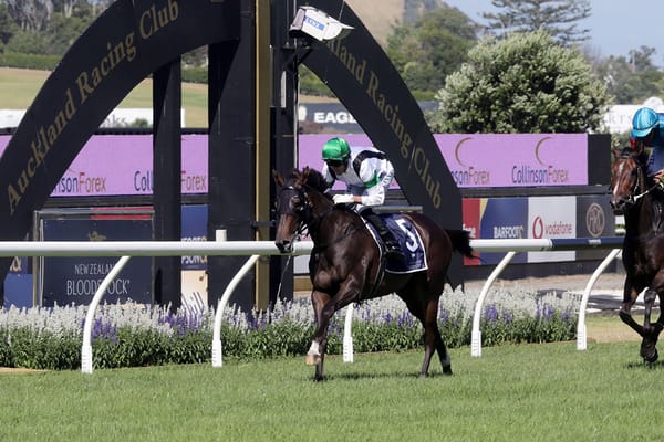 Pike duo on song for Wairoa Cup