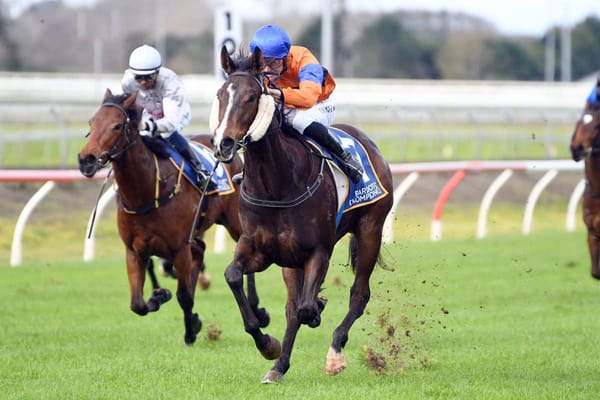 Blinkers on Guineas hope