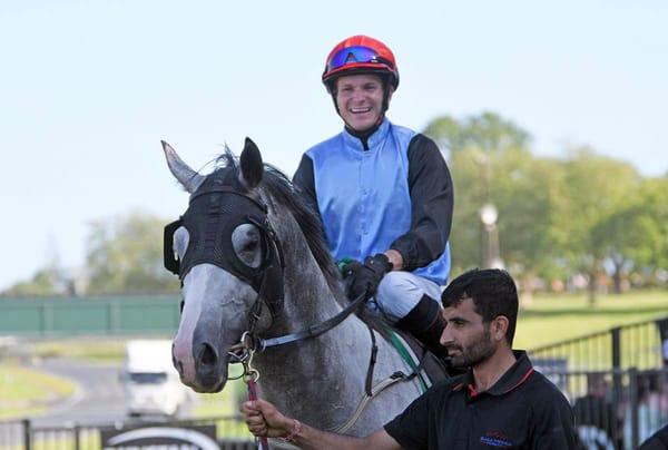 Jacobson collects first Kiwi win