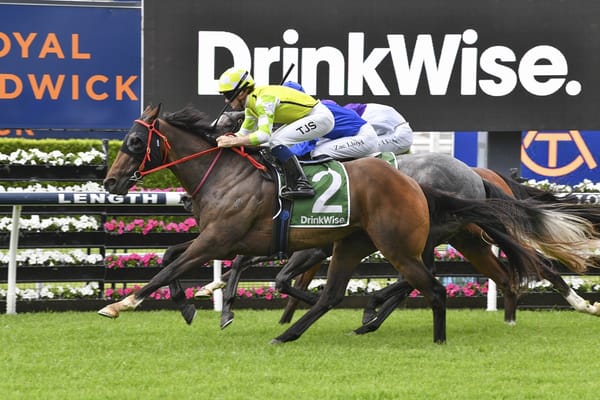 Fire Tribe and Monfelicity strike at Randwick