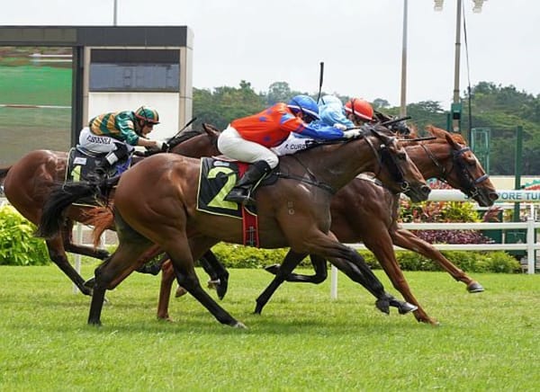 October wins photo at Kranji