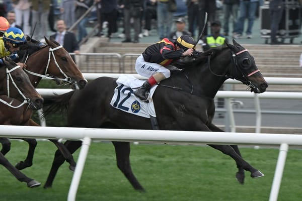 Nimble Nimbus wins Gr.3 Centenary Vase