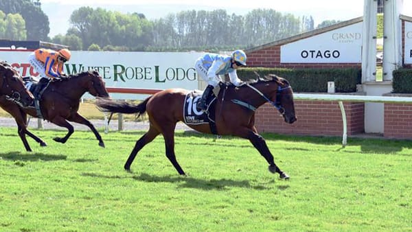 Dennis looking forward to home meeting