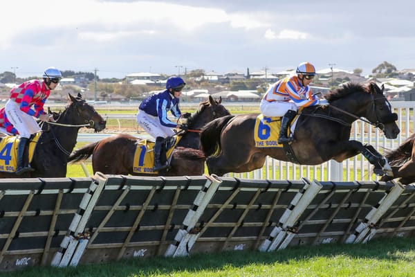 Leaderboard scores on day one of carnival