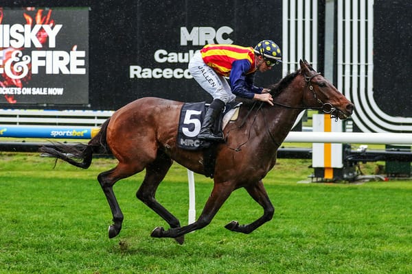 Desperado dominant at Caulfield