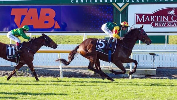 Lombardi makes winning return