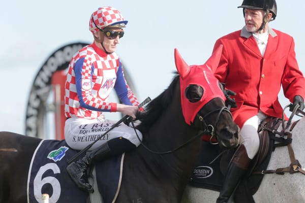 Mali Ston turns heads with Foxbridge run