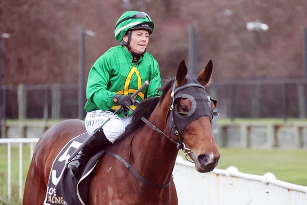 Wynne readies for busy Saturday