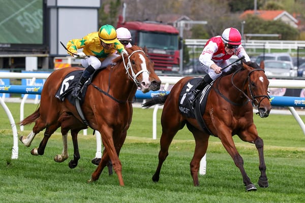 Lightly raced Lilac lands Listed prize