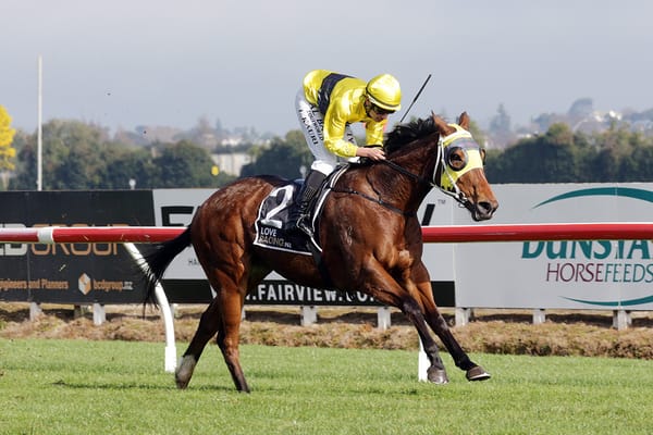 Dusty Road tackles another Te Rapa feature