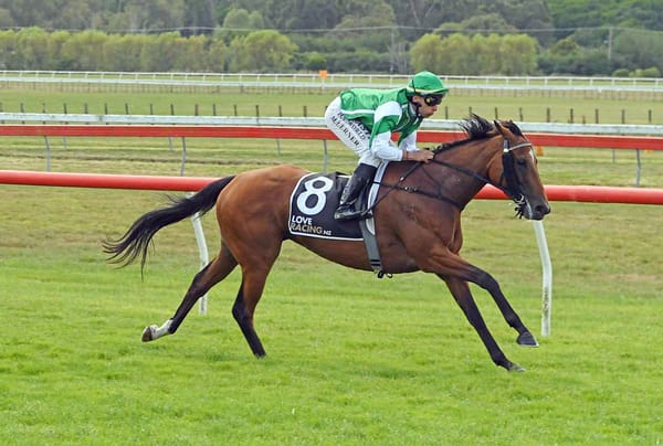 Thurlow raising a glass after top weekend